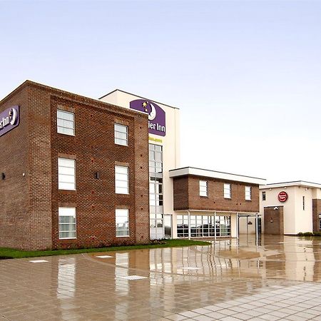 Premier Inn Barry Island Exterior photo